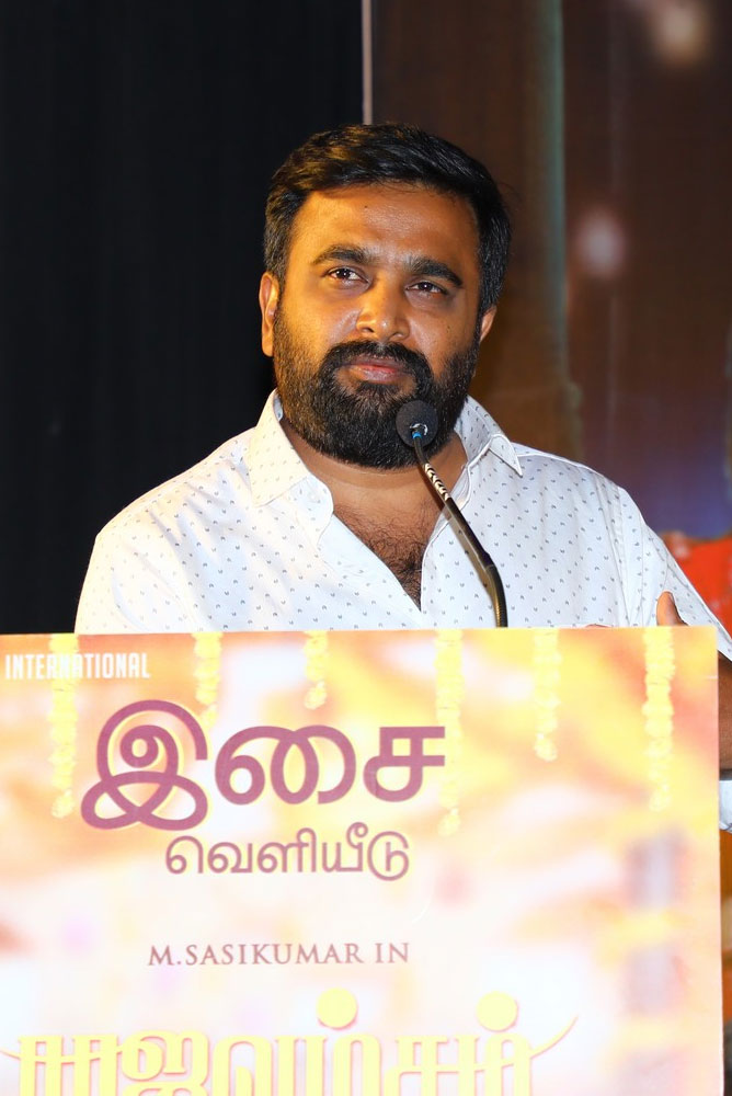 சினிமாவிலும் குடும்பமாக இருக்க வேண்டும் – சசிகுமார்