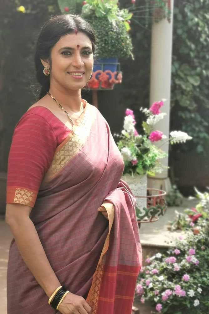 ஆபாச கமெண்ட்டுகள், அஜித் ரசிகர்கள் மீது கஸ்தூரி ஆவேசம்