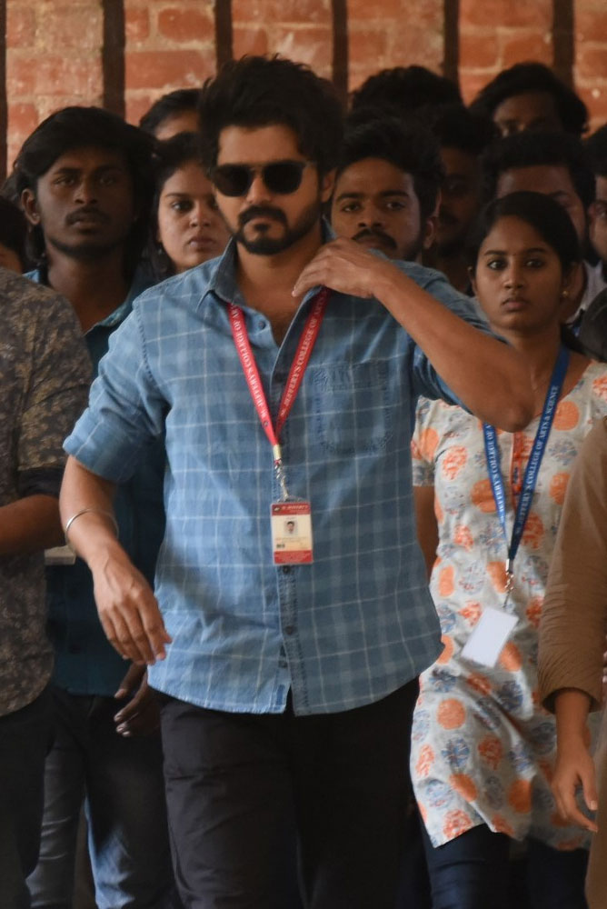 ‘மாஸ்டர்’ டிரைலர் எப்போது வரும் ?