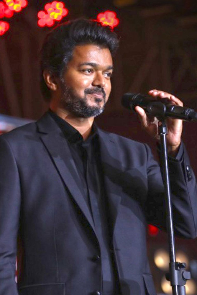6 மாநிலங்களுக்கு விஜய் கொரானோ நிதியுதவி