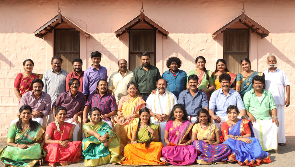 சசிகுமார் நடிக்கும் ‘ராஜ வம்சம்’, மார்ச் 12ல் ரிலீஸ்