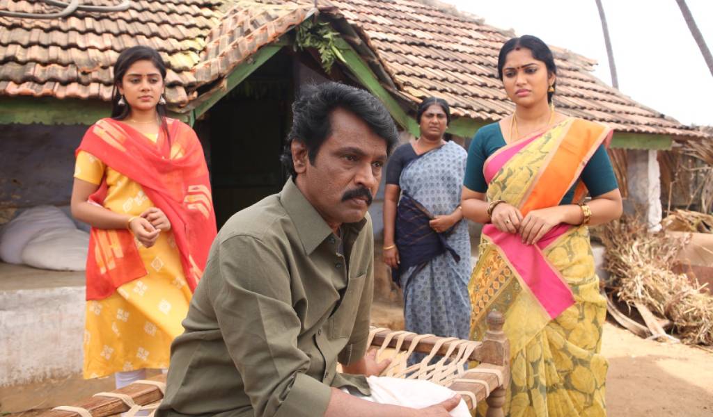 ‘தமிழ்க்குடிமகன்’ இயக்குனரை நெகிழ்ந்து பாராட்டிய சேரன்