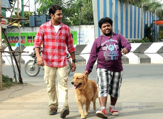 ‘எங்க காட்டுல மழை’யில் காஸ்ட்லியான நட்சத்திரம்…
