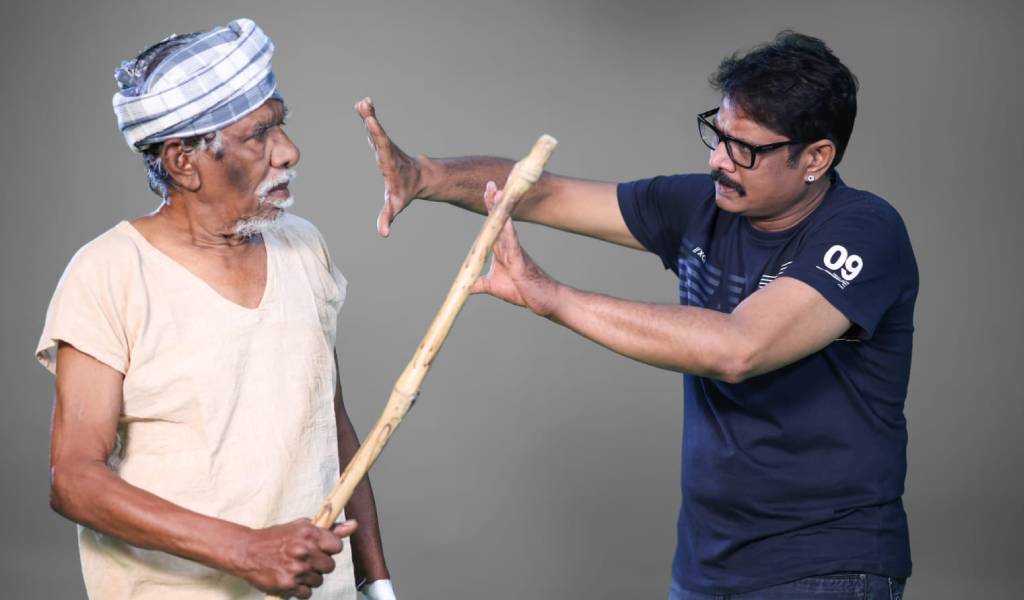 பாரதிராஜாவை இயக்கும் மனோஜ் பாரதிராஜா