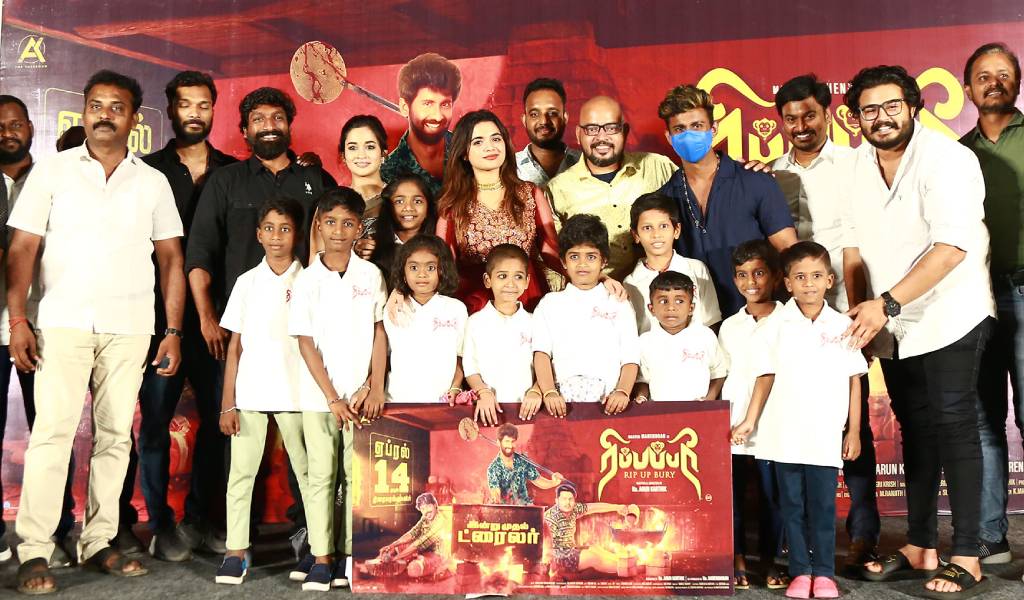 ஆர்த்தி கேரளாவில் ஒரு வுமன் ஐகான் – மாஸ்டர் மகேந்திரன் புகழாரம்!