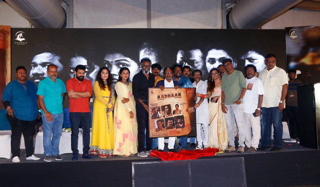 ஆயிரம் பேர் ஆயிரம் விமர்சனம் வைப்பார்கள் – கருணாஸ்