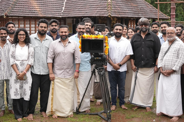 ஊர்வசி, ஜோஜு ஜார்ஜ் நடிக்கும் ‘ஆஷா’