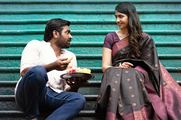 ஏஸ் – விமர்சனம்