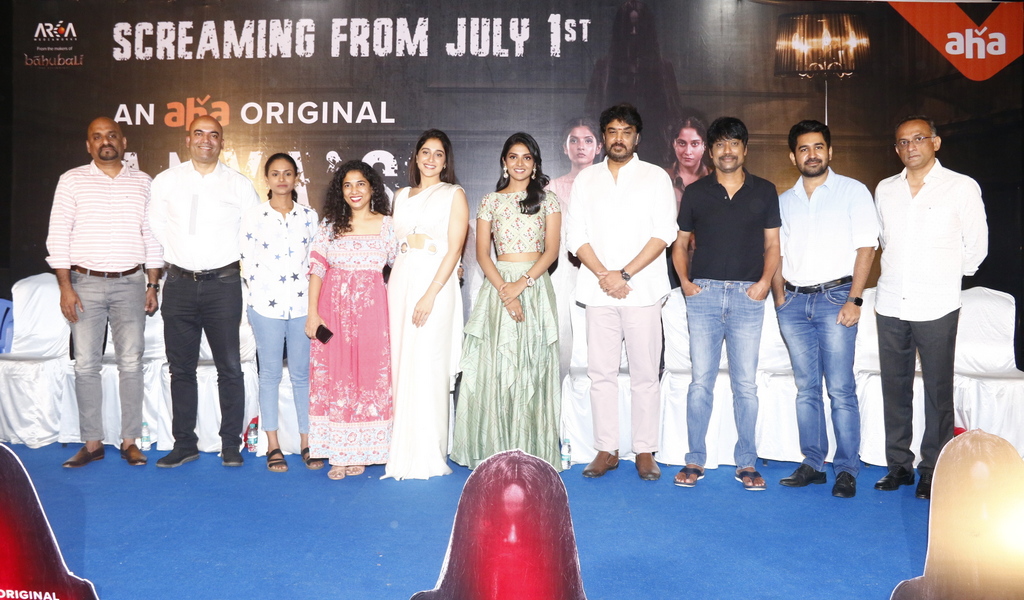 பெண்களின் கூட்டணியில் ‘ஆன்யாஸ் டுடோரியல்’