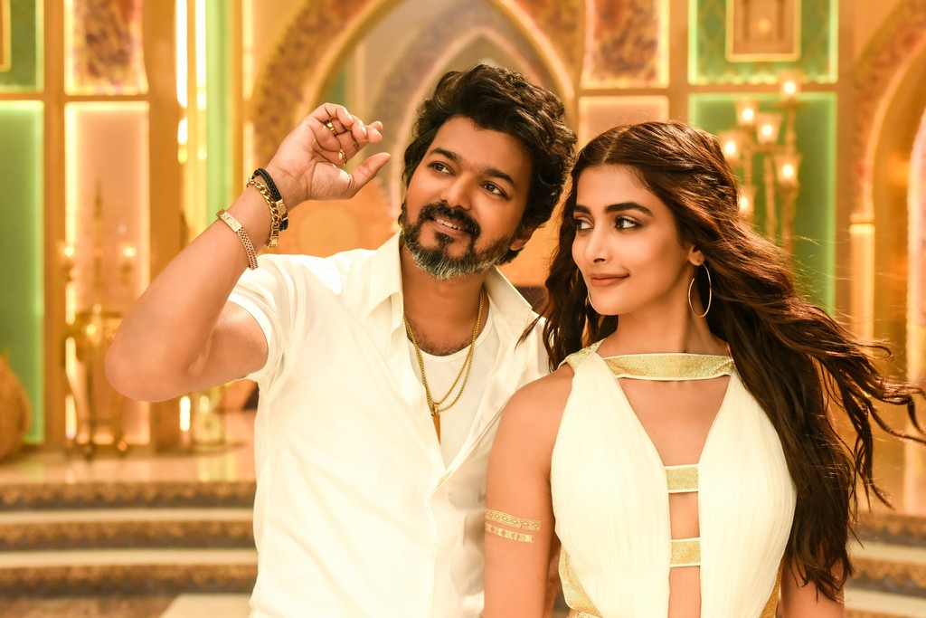 விஜய் நடிக்கும் ‘பீஸ்ட்’ படத்தின் புகைப்படங்கள்…
