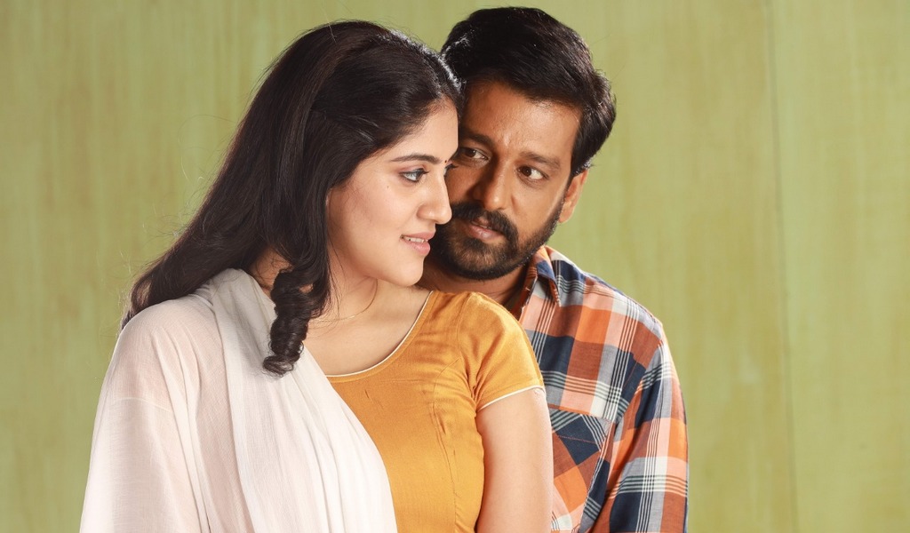 கார்பன் – விமர்சனம்