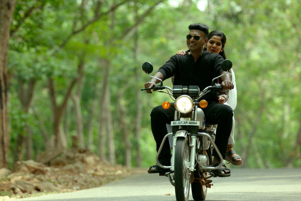 கட்ஸ் – விமர்சனம்