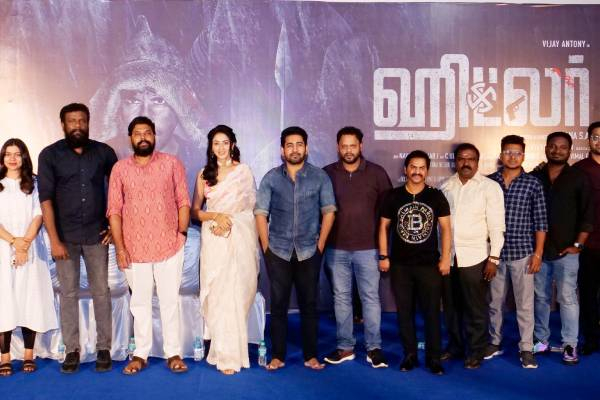 ஆக்ஸிடெண்டுக்குப் பிறகு என்னைப் பூ போல பார்த்துக்கொண்டார்கள் – விஜய் ஆண்டனி