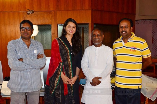 இளையராஜாவை சந்தித்த அனுஷ்கா…