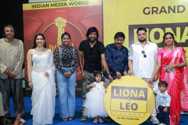 ‘இந்தியன் மீடியா ஒர்க்ஸ்’ மூலம் விஜய் சாருக்கு விருது வழங்குவேன் – தயாரிப்பாளர் ஜான் அமலன் அறிவிப்பு