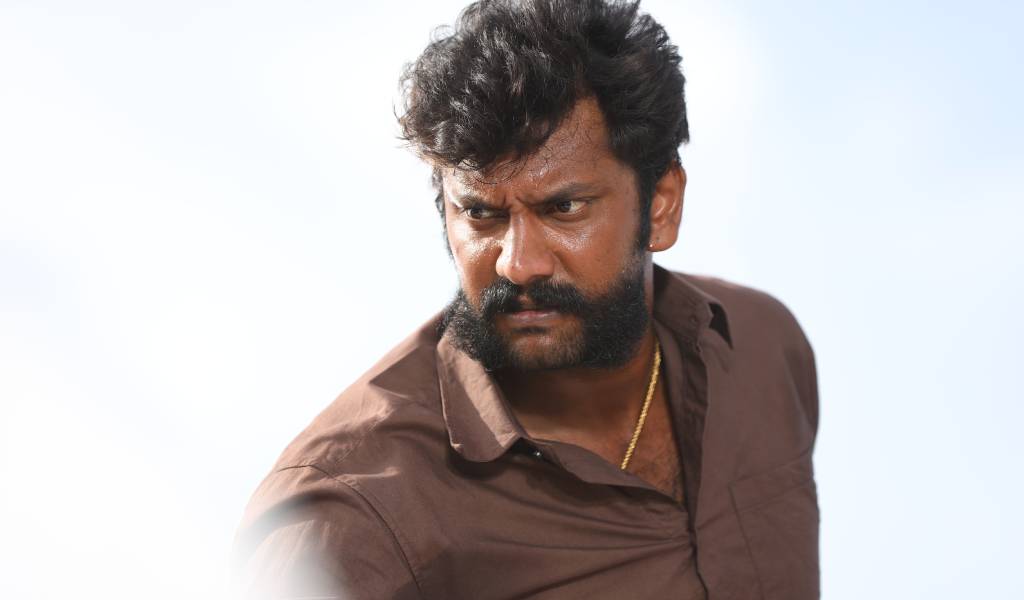 3 மில்லியன் பார்வைகளை கடந்த “கழுவேத்தி மூர்க்கன்” பட டீசர்!