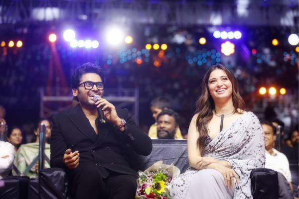 என்னை செதுக்கிய திரையுலக சிற்பிகளுக்கு நன்றி – கார்த்தி
