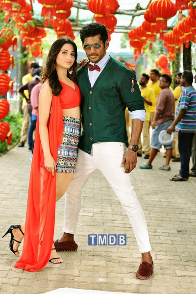 Kaththi Sandai Review And Rating