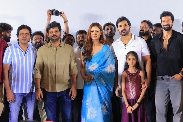 ‘லீடர்’ டீசர் வெளியீட்டு கொண்டாட்டம்