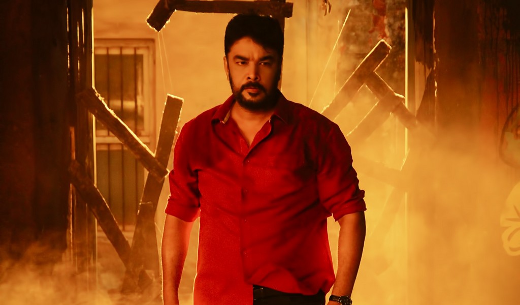 சுந்தர் சி நடிக்கும் ‘பட்டாம்பூச்சி’, ஜுன் 24 வெளியீடு