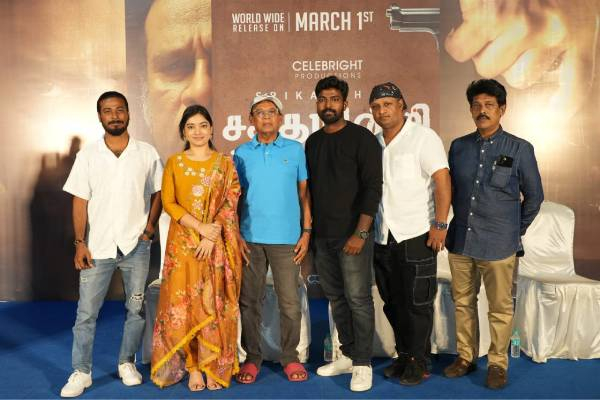தலைப்புக்கேற்ற படமாக சத்தம் இன்றி முத்தம் தா படம் இருக்கும் – இயக்குனர் ராஜ் தேவ்