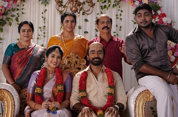 சொட்ட சொட்ட நனையுது – விமர்சனம்