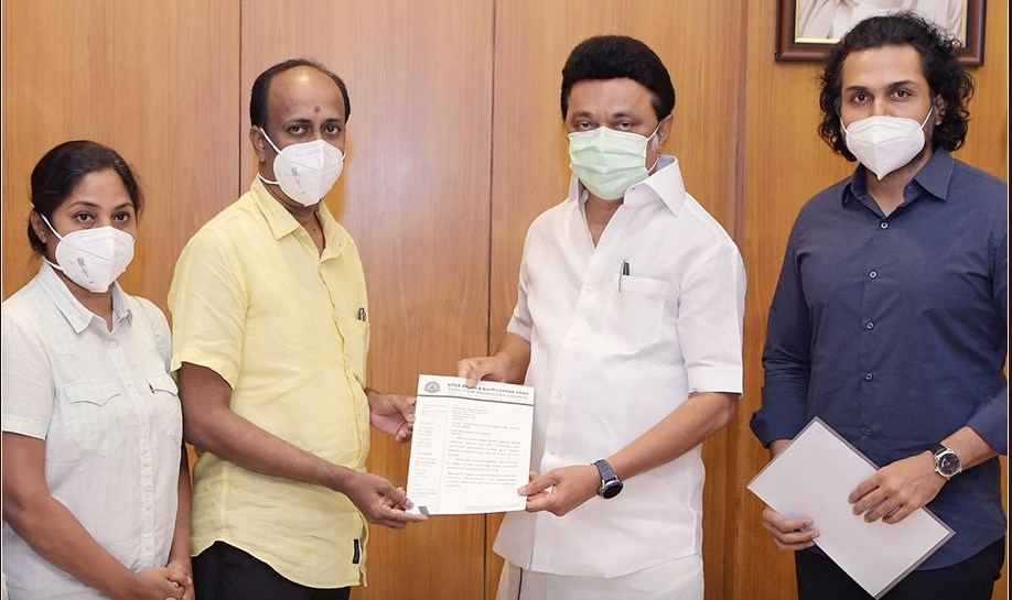 புதிய ஒளிப்பதிவு சட்டத்திருத்த மசோதா – முதல்வரை சந்தித்த திரைப்படக் குழு