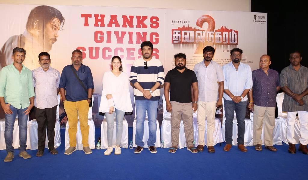 தியேட்டர் ஓனர்கள் கேட்டு வாங்கி படத்தை திரையிடுகிறார்கள் – இயக்குனர் VZ துரை!