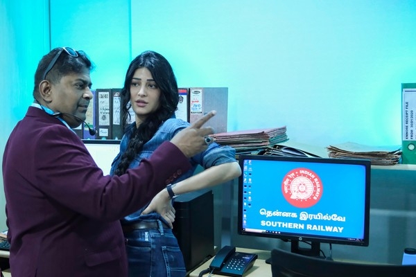 ‘டிரைன்’ படத்திற்காக ஸ்ருதிஹாசன் பாடிய பாடல்
