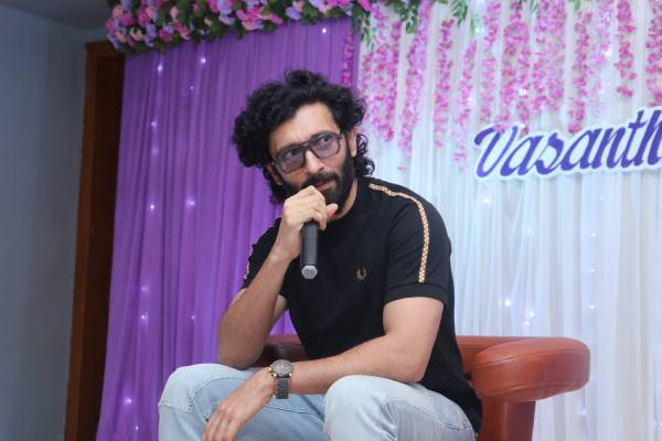 பொன் ஒன்று கண்டேன் ஜாலியான படம் தான் – வசந்த் ரவி