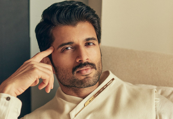 ’கே.ஜி.எஃப்’ இயக்குநருடன் கைகோர்க்கும் விஜய் தேவரகொண்டா?