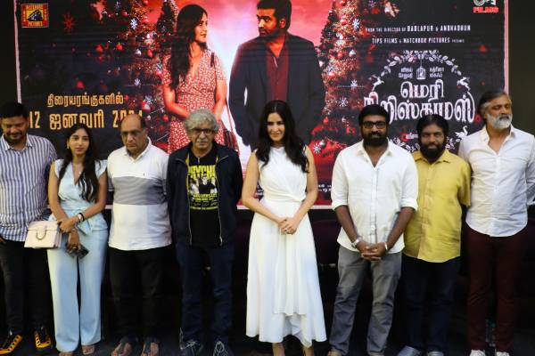கேத்ரினா கைஃப் பார்த்ததும் ஆச்சர்யப்பட்டு போனேன் – விஜய் சேதுபதி