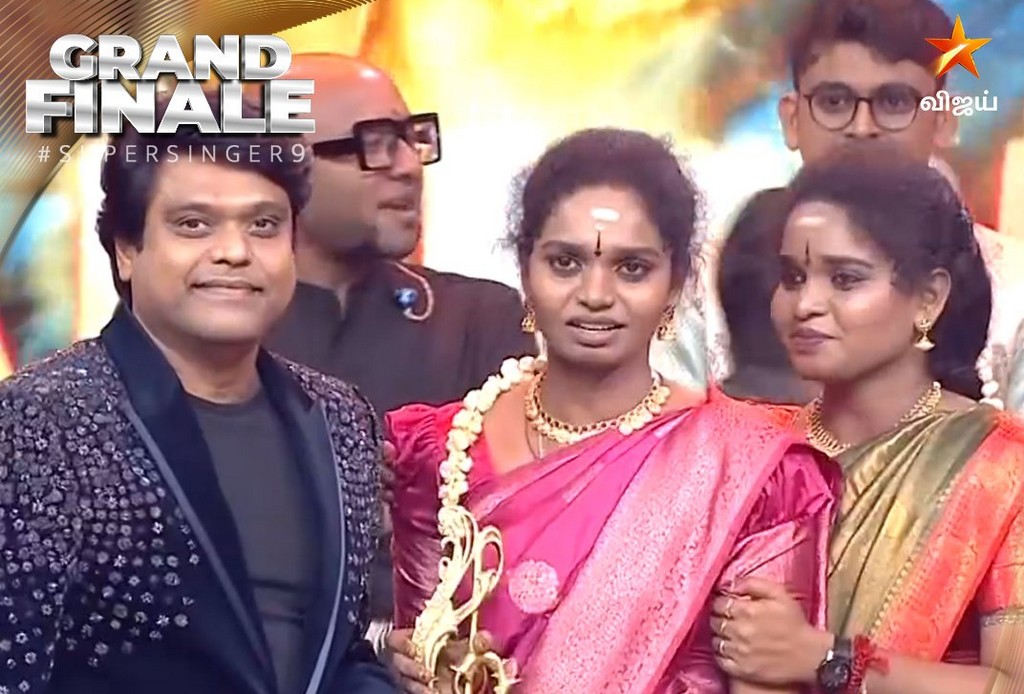 விஜய் டிவி – சூப்பர் சிங்கர் சீசன் 9ன் வெற்றியாளர் அருணா