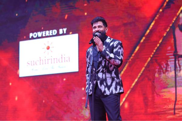 கனவை இலக்காக வைத்து பயணியுங்கள் – தங்கலான் இசை வெளியீட்டு விழாவில் விக்ரம் பேச்சு