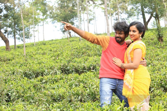 எந்த நேரத்திலும் – விமர்சனம்