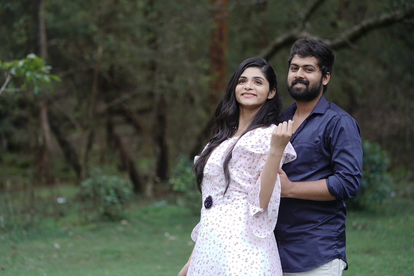 பனி விழும் இரவு – விமர்சனம்